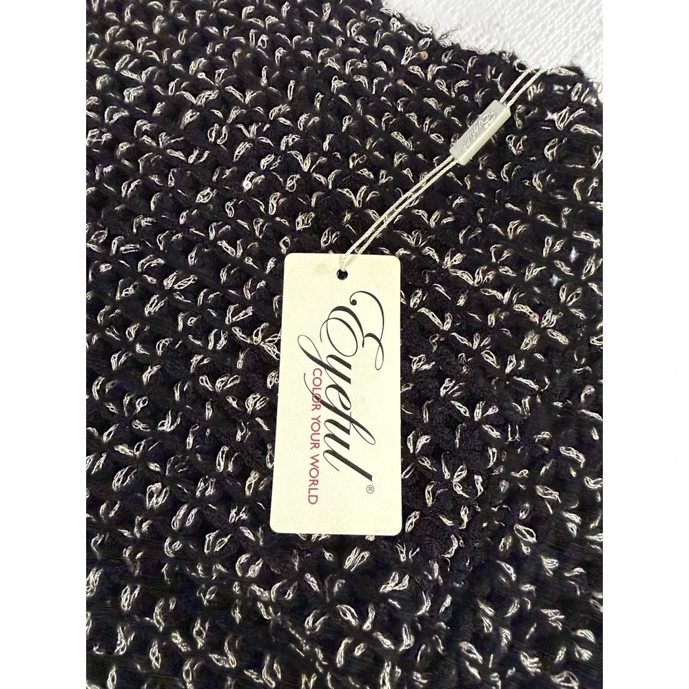 Eyefull‎ black knit triangle shawl scarf with fringe, lightweight acrylic wrap